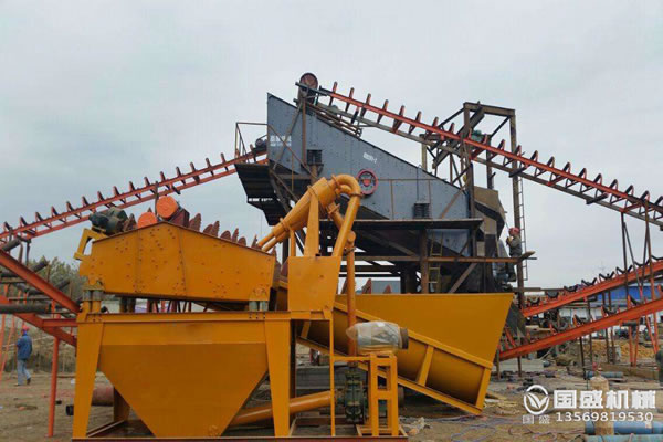 振動脫水篩選機(jī)廠家 振動脫水篩選機(jī)廠家